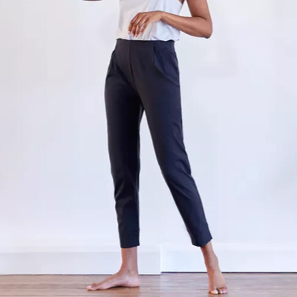 ADAY Turn It Up High-Rise Elastic Waist Pleated Tapered Pants Midnight Blue M